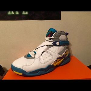 Jordan 8 Aquas